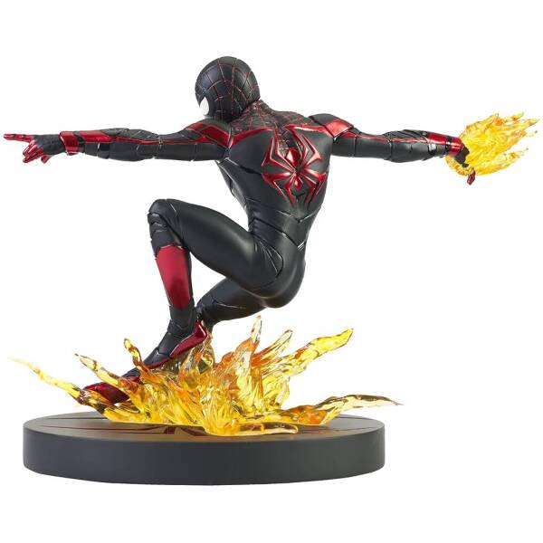Marvel Gallery Comic Spiderman PS5 Miles Morales Figure 18cm Image 2
