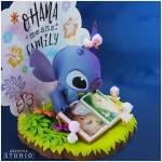 Disney Figurine Stitch Ohana 10cm Image 3