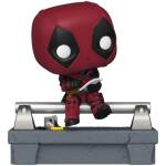 Funko Pop! Deluxe Marvel Deadpool - Deadpool on Bridge #1580 Image 2