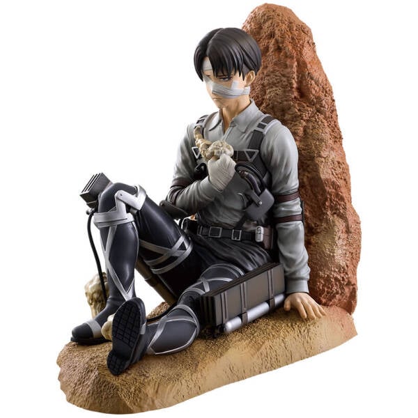 Attack on Titan Mega Impact Levi 11cm Image 2
